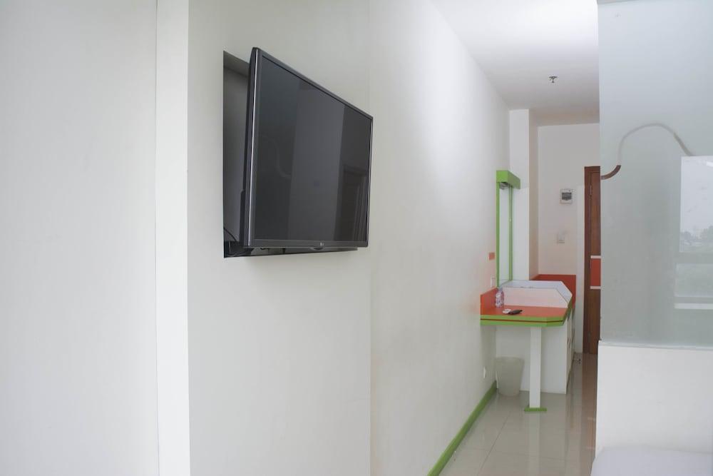 Hotel Titanium Express Homtel Jakarta Exterior foto